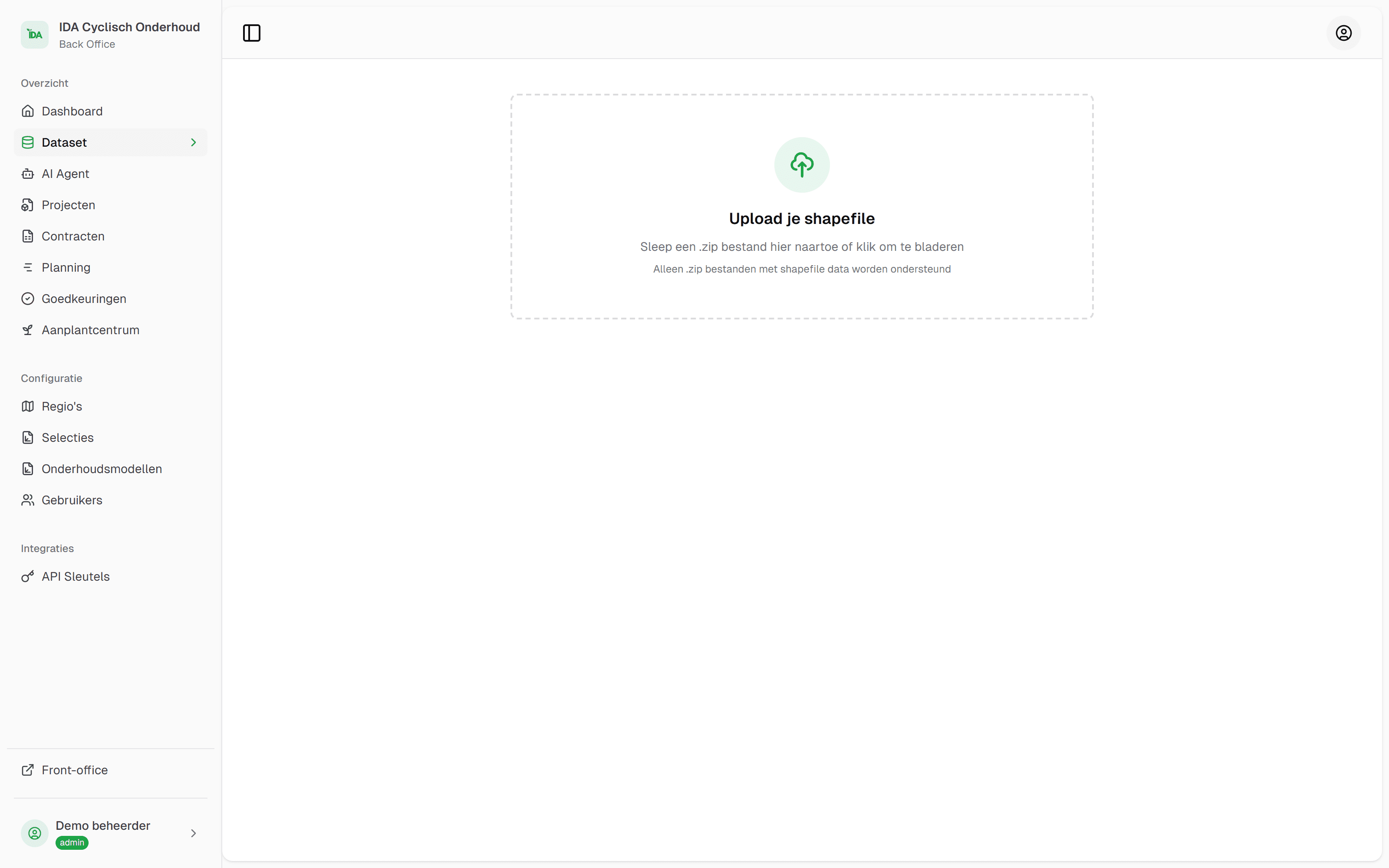 Het importscherm van IDA: een vlak met een stippellijn en de tekst Upload je shapefile, sleep een zip-bestand hiernaartoe of klik om te bladeren.